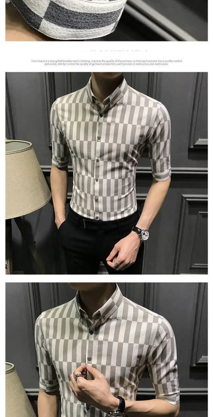 Camisa de manga média listrada estampada masculina, tendência coreana, botão, versátil, gola pontiagudos, top de meia manga, moda verão, novo